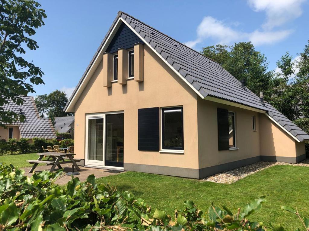 Vakantiehuis Kiki Sondel Bagian luar foto